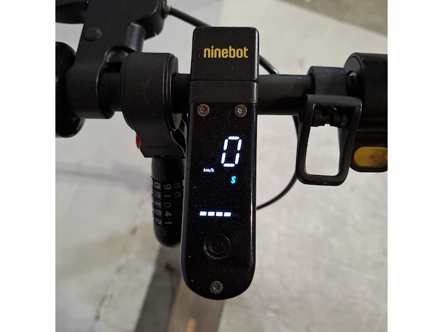 Elektrische step, ninebot, g30e ii - afbeelding 2 van  10