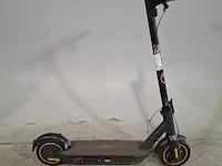 Elektrische step, ninebot, g30p, 2019 - afbeelding 1 van  16