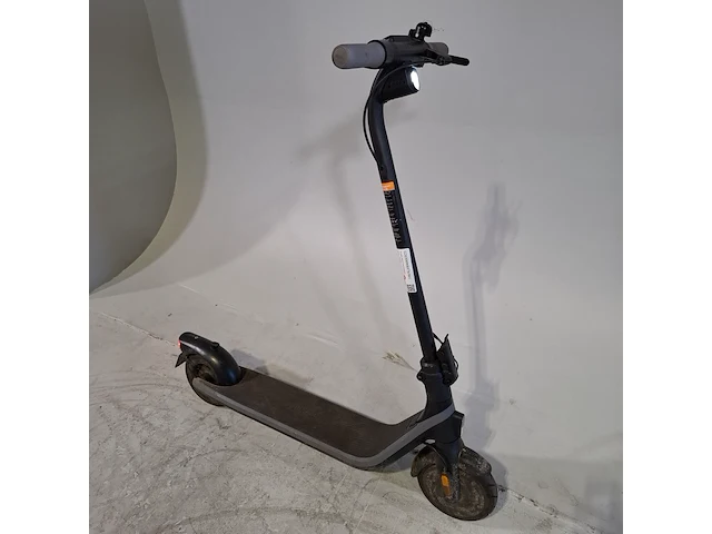 Elektrische step, ninebot, kickscooter e2, 2024 - afbeelding 9 van  15