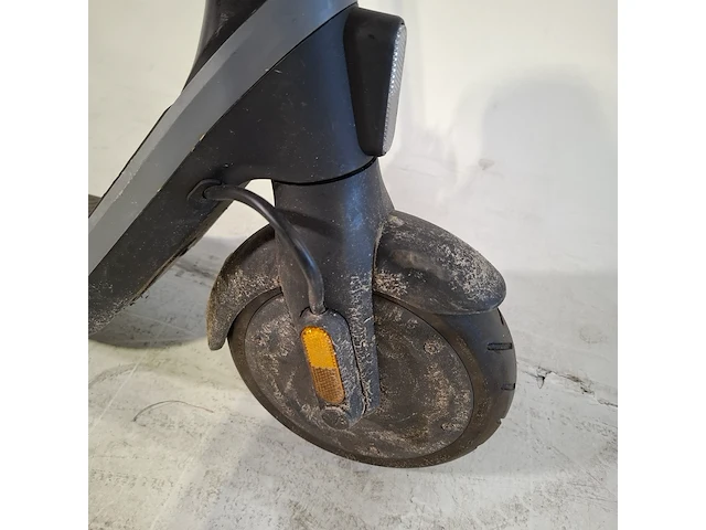 Elektrische step, ninebot, kickscooter e2, 2024 - afbeelding 13 van  15