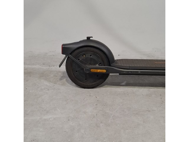Elektrische step, ninebot, kickscooter f2 - afbeelding 5 van  10