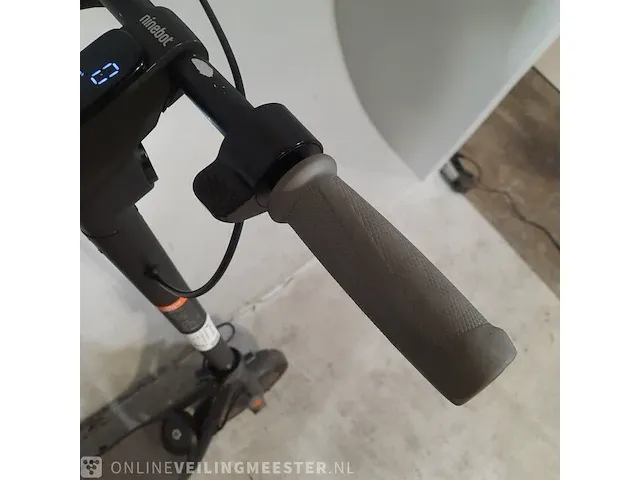 Elektrische step ninebot - afbeelding 3 van  15