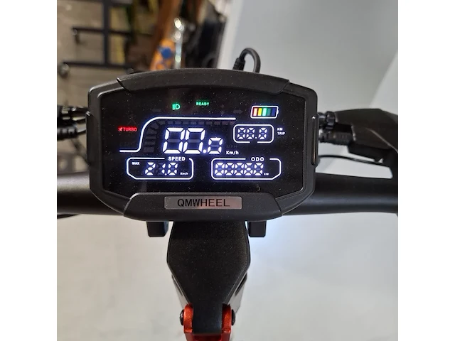Elektrische step, qm wheel, g9 pro, 2023 - afbeelding 11 van  18