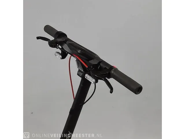 Elektrische step segway, p100se, bouwjaar 2022 - afbeelding 8 van  17