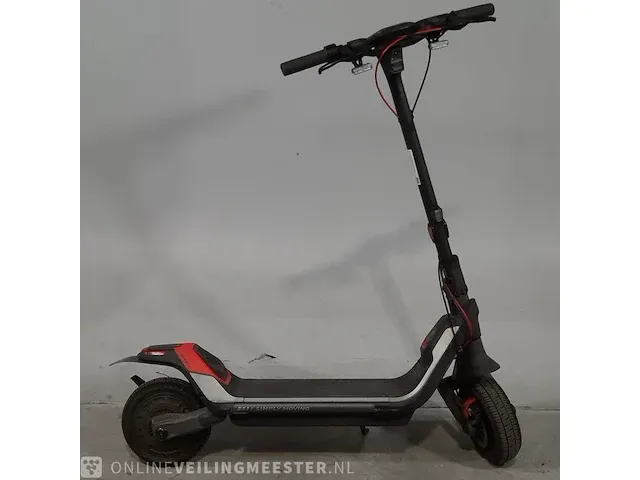 Elektrische step segway, p100se, bouwjaar 2022 - afbeelding 1 van  17