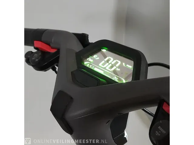 Elektrische step segway, super scooter gt2 / gt2p - afbeelding 4 van  19