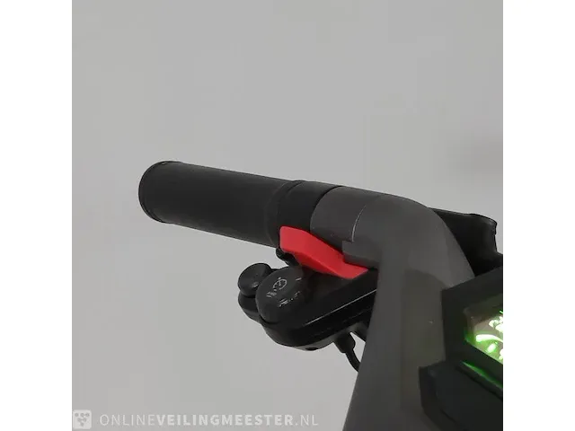 Elektrische step segway, super scooter gt2 / gt2p - afbeelding 5 van  19