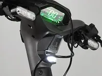 Elektrische step segway, super scooter gt2 / gt2p - afbeelding 8 van  19