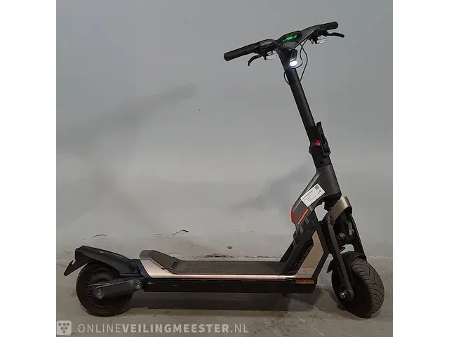 Elektrische step segway, super scooter gt2 / gt2p - afbeelding 1 van  19