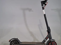 Elektrische step - afbeelding 1 van  10