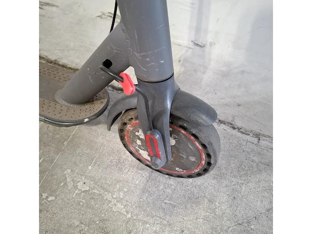 Elektrische step - afbeelding 10 van  13