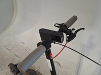 Elektrische step - afbeelding 12 van  13