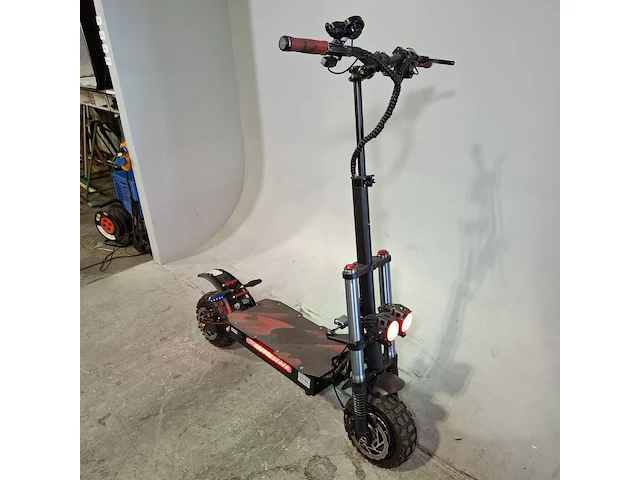 Elektrische step - afbeelding 14 van  20