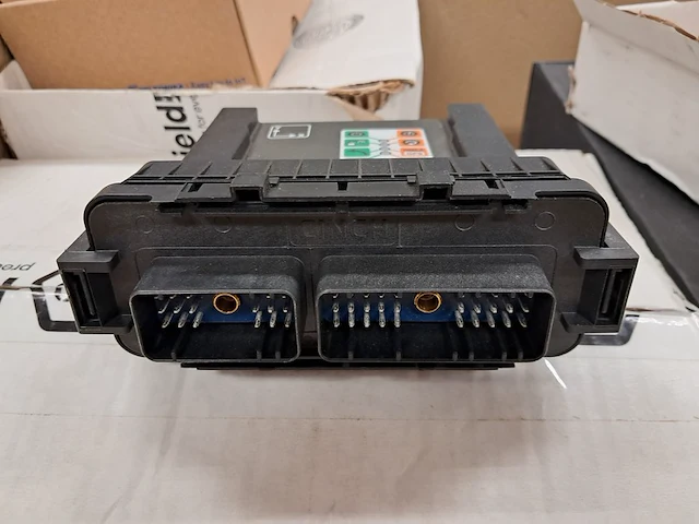 Elektrische stuuraandrijving gps tandwiel agjunction/ fieldbeertk-gps , mdu rtk gps, zwart, bouwjaar 2022 - afbeelding 4 van  13