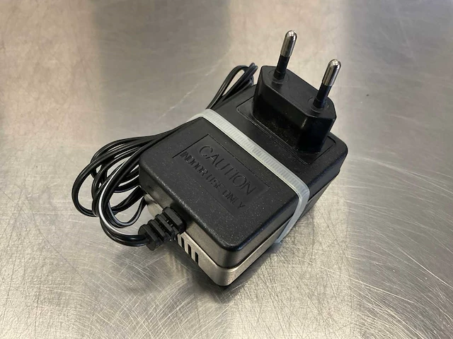 Elektrische vespa - afbeelding 5 van  13