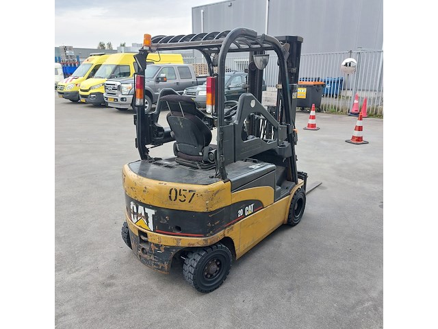 Elektrische vorkheftruck, caterpillar, ep20cn, 2006 - afbeelding 38 van  41
