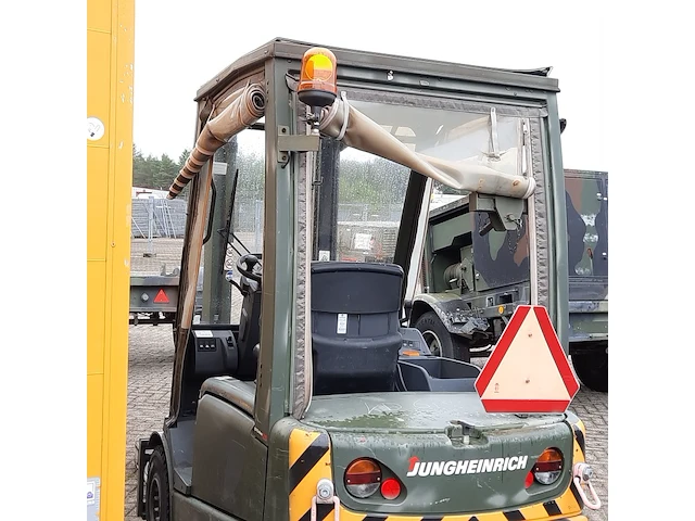 Elektrische vorkheftruck, junheinrich, 2003 - afbeelding 31 van  33