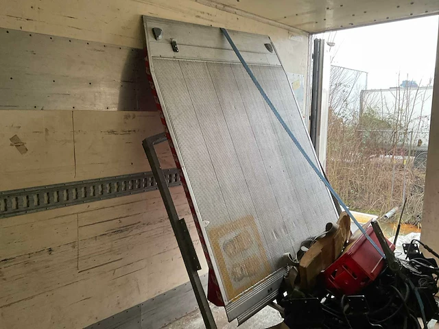 Elektro-hydraulische laadklep - afbeelding 2 van  6