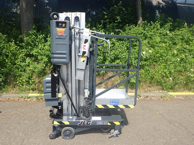 Elektro masthoogwerker jlg 25am elektrisch 9.67m 2015 - afbeelding 1 van  1