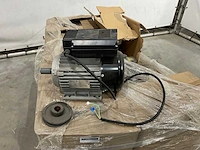 Elektro motor 2.2 kw (18x) - afbeelding 5 van  9