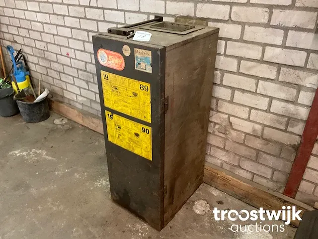 Elektrode oven met inhoud - afbeelding 3 van  5