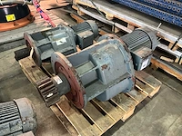 Elektromotor (2x) - afbeelding 1 van  5