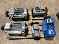 Elektromotor (5x) - afbeelding 1 van  5
