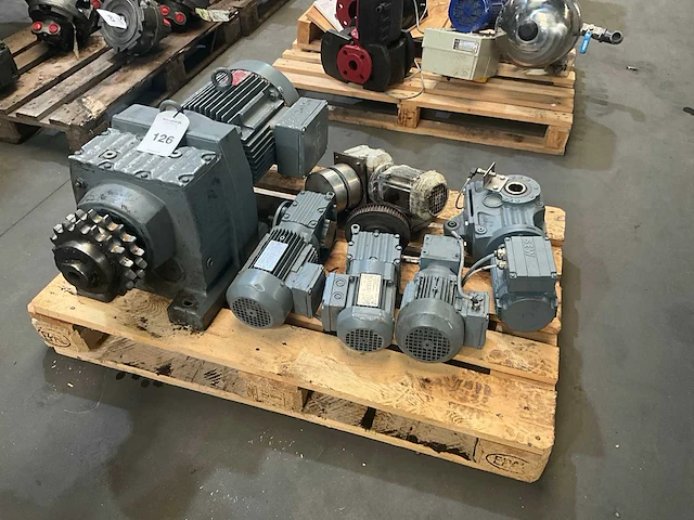 Elektromotor (6x) - afbeelding 3 van  7