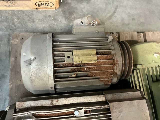 Elektromotor (6x) - afbeelding 5 van  7