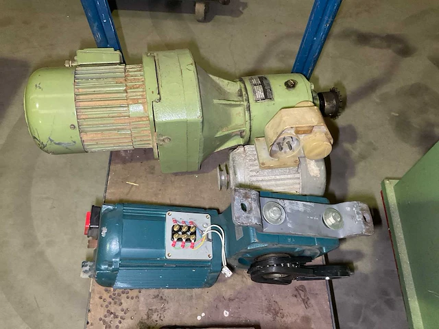 Elektromotor aandrijving (4x) - afbeelding 4 van  6