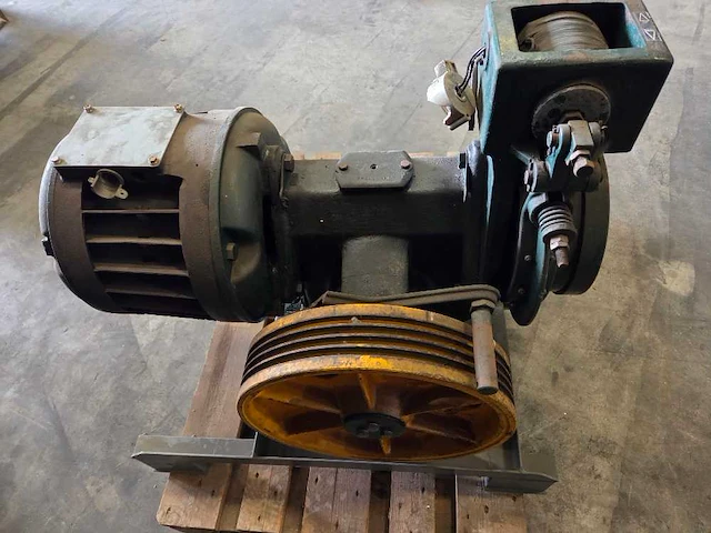 Elektromotor - afbeelding 4 van  5