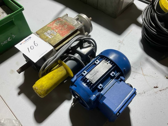 Elektromotor - afbeelding 1 van  4