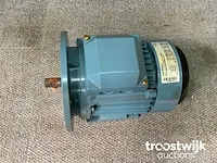 Elektromotor - afbeelding 2 van  7