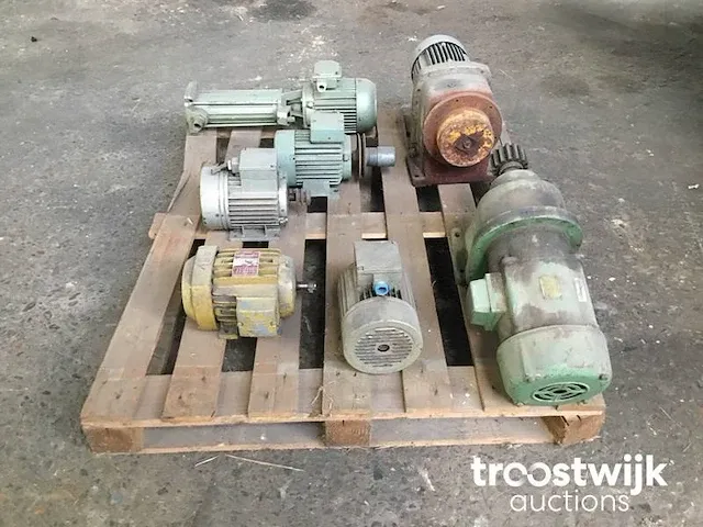 Elektromotor - afbeelding 2 van  11