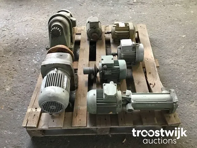 Elektromotor - afbeelding 3 van  11
