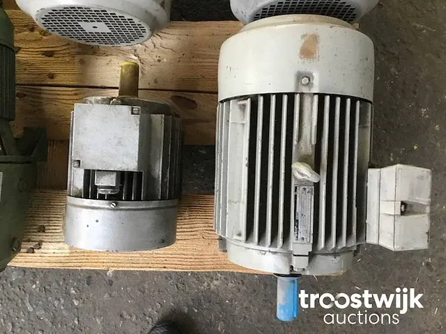 Elektromotor - afbeelding 10 van  11