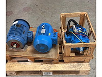 Elektromotoren (3x) - afbeelding 1 van  8