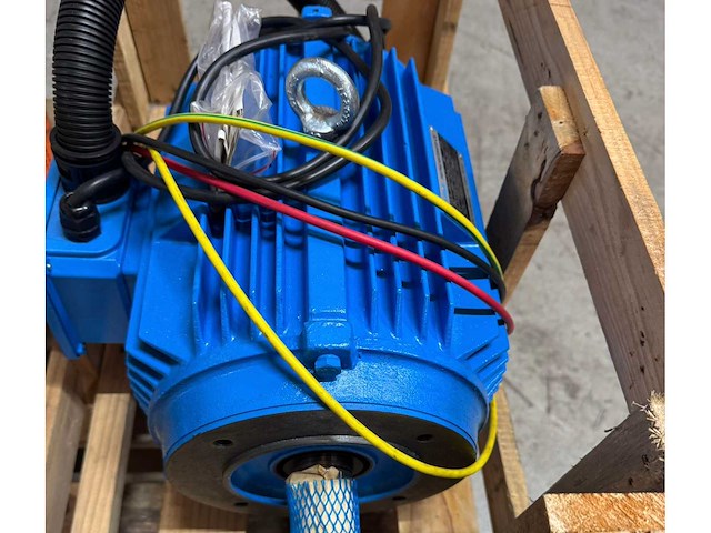 Elektromotoren (3x) - afbeelding 5 van  8