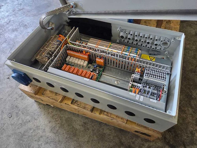Elektronica - afbeelding 6 van  9