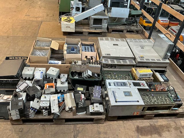 Elektronica - afbeelding 6 van  13