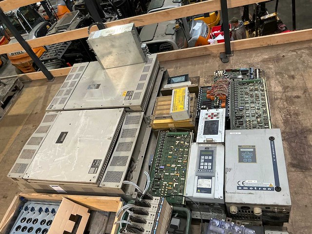 Elektronica - afbeelding 8 van  13