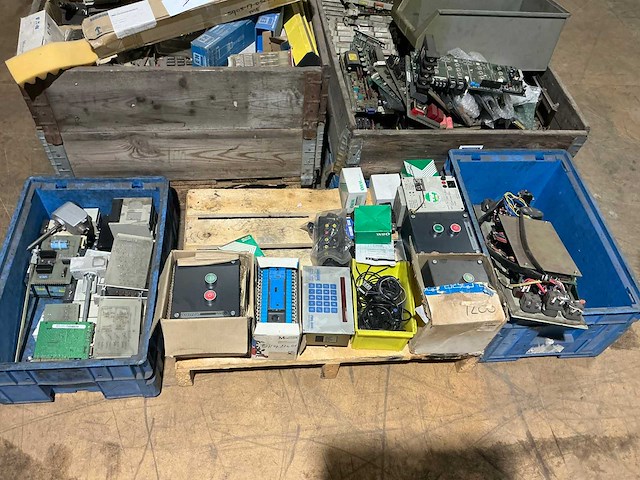 Elektronica - afbeelding 3 van  5