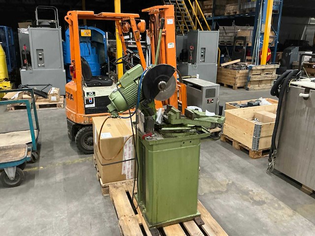 Elettromeccanica lecchese cve100l cirkelzaagmachine metaal - afbeelding 1 van  6