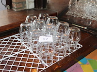 Elf glazen schenkkannetjes 0,5 liter. - afbeelding 2 van  2