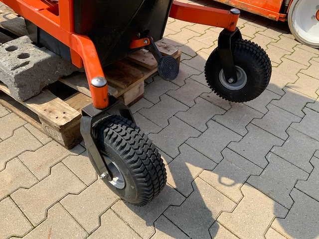 Eliet superprof 2000 houthakselaar - afbeelding 7 van  12