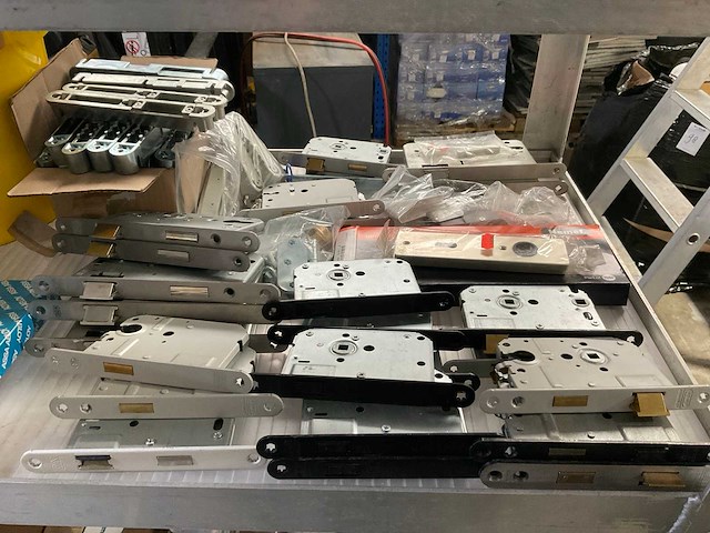 Ellen, hmb deurbeslag en overige - afbeelding 11 van  11