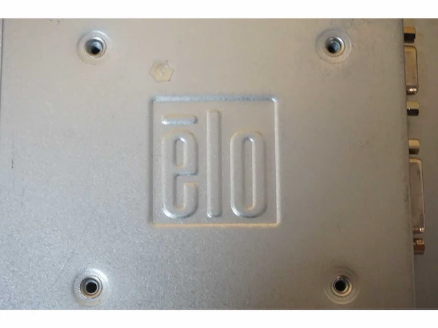 Elo - et1541l - monitor met touchscreen (9x) - afbeelding 4 van  5