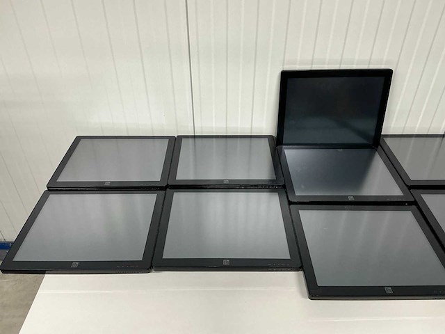 Elo touch solutions - e649473 - monitor (11x) - afbeelding 2 van  4