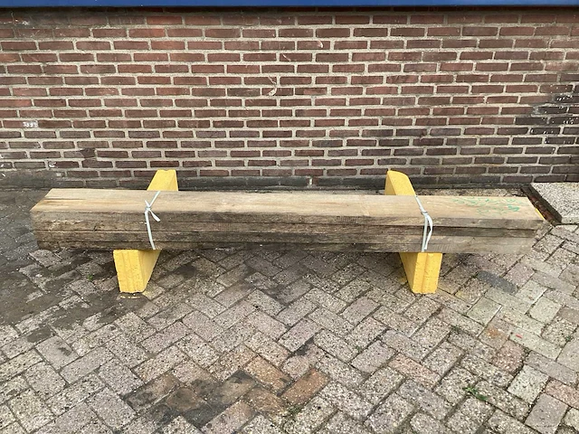 Els met slaaptekening - 2018 gezaagd 200 x 245 x 2400 mm - schaaldeel (4x) - afbeelding 2 van  6