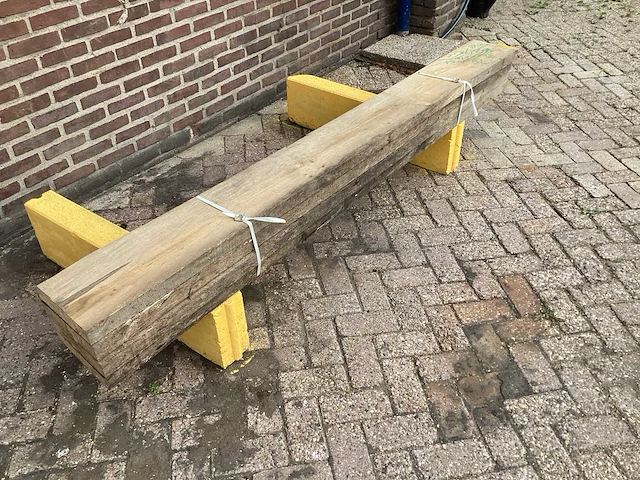 Els met slaaptekening - 2018 gezaagd 200 x 245 x 2400 mm - schaaldeel (4x) - afbeelding 3 van  6